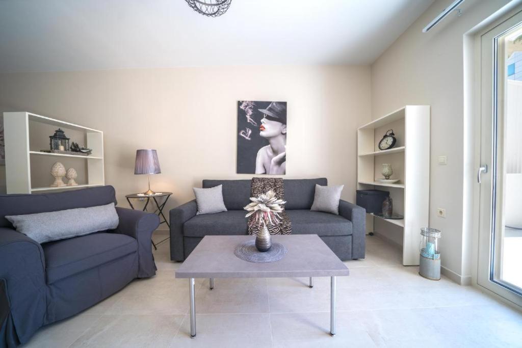 Alma City Center Apartment'S Ираклио Екстериор снимка