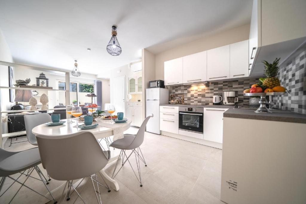 Alma City Center Apartment'S Ираклио Екстериор снимка