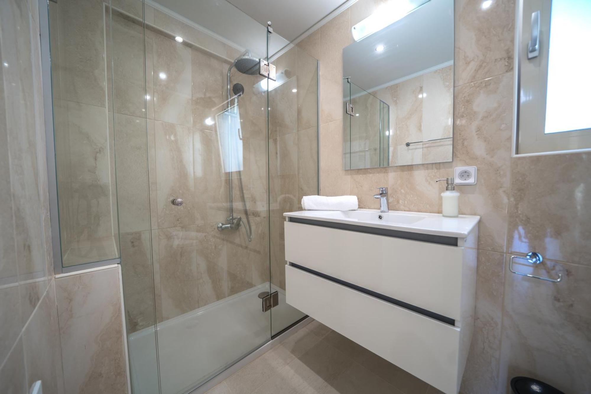 Alma City Center Apartment'S Ираклио Екстериор снимка